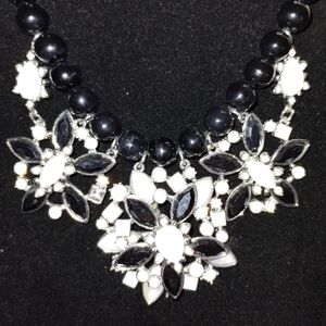 White House Black Market Black and White Floral Necklace